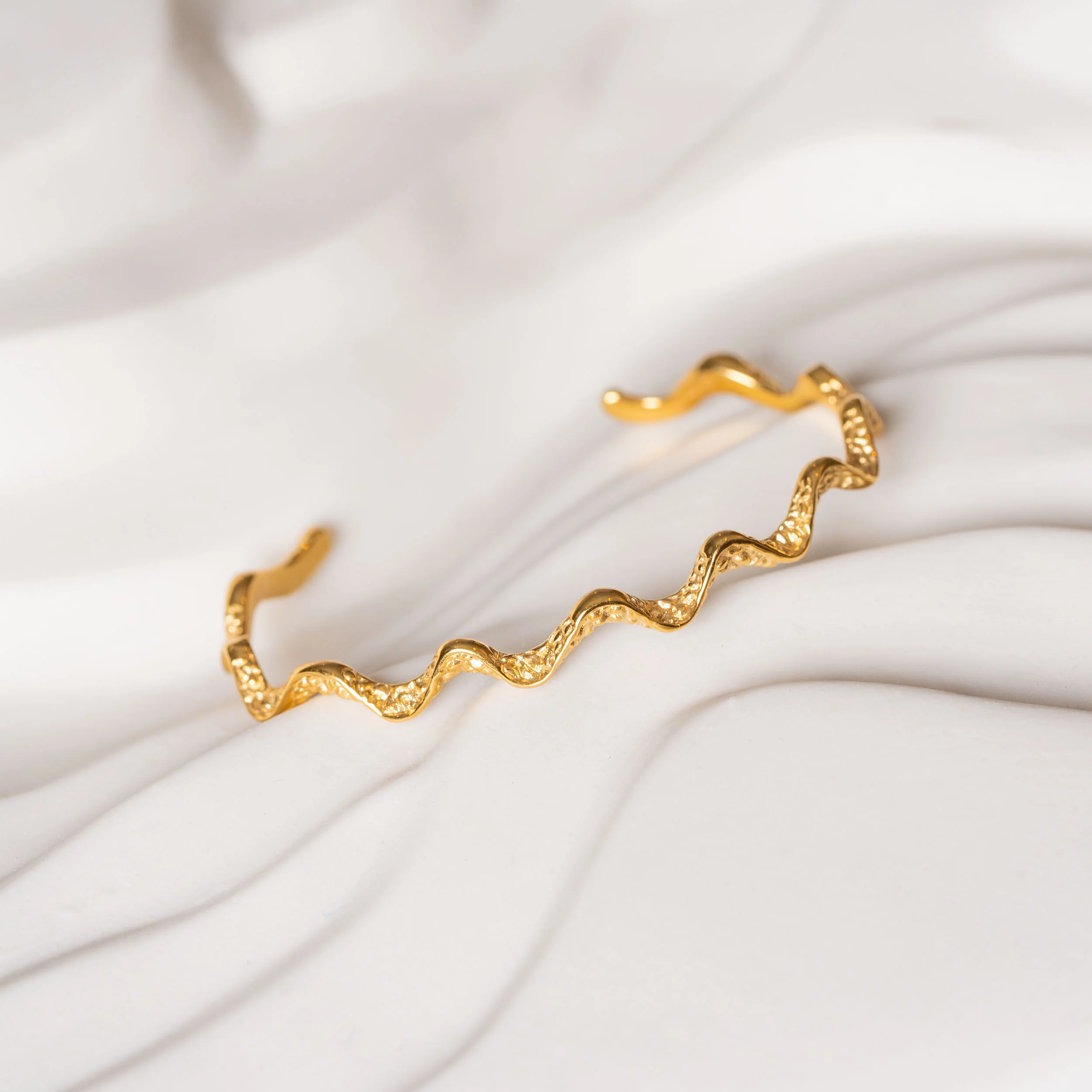 WAVES MOON SLIM JUSTERBAR ARMRING - Image 3
