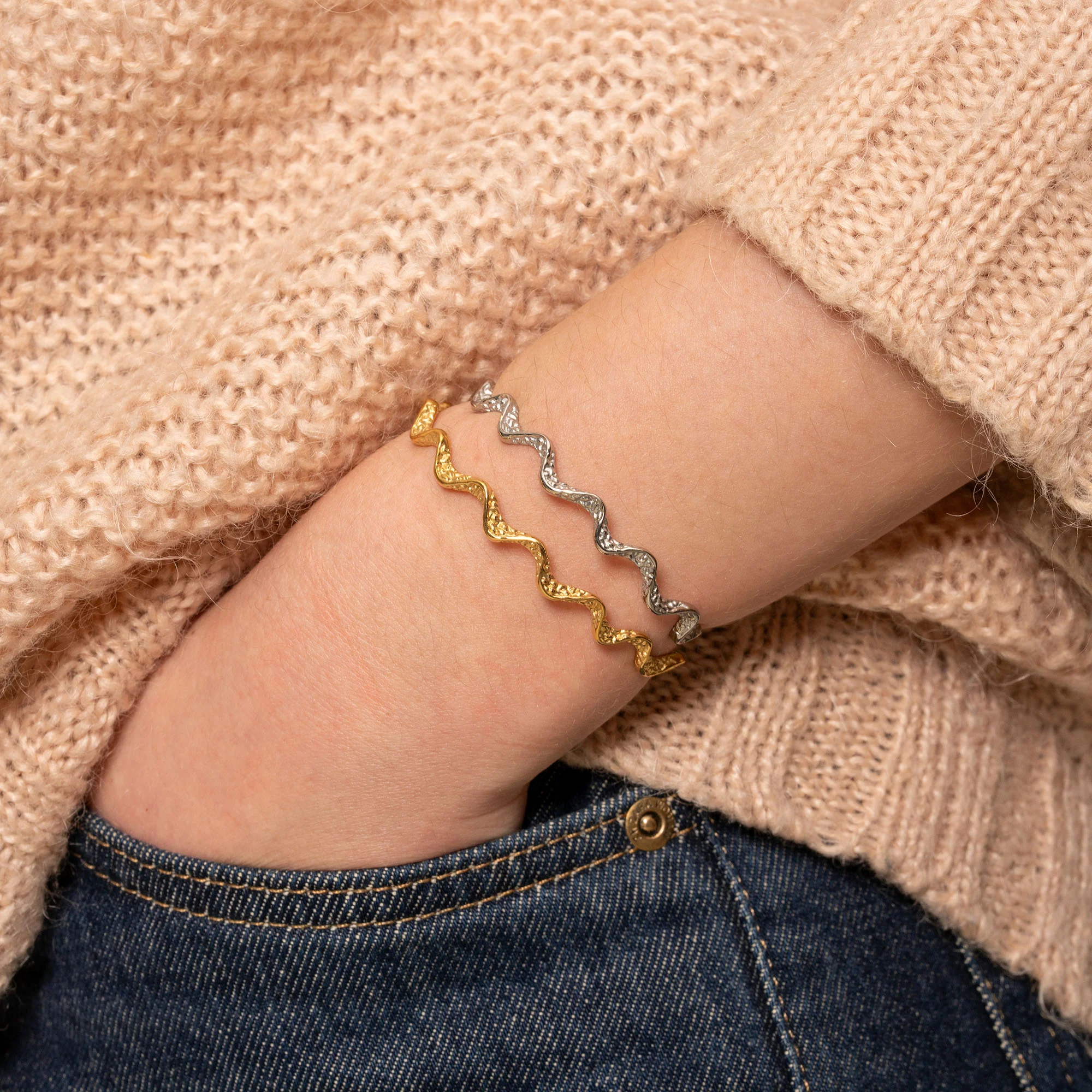 WAVES MOON SLIM JUSTERBAR ARMRING - Image 5